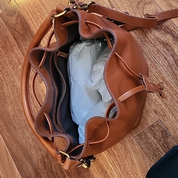 MADEWELL Lafayette Leather BUCKET Bag / EUC - Picture 5 of 13